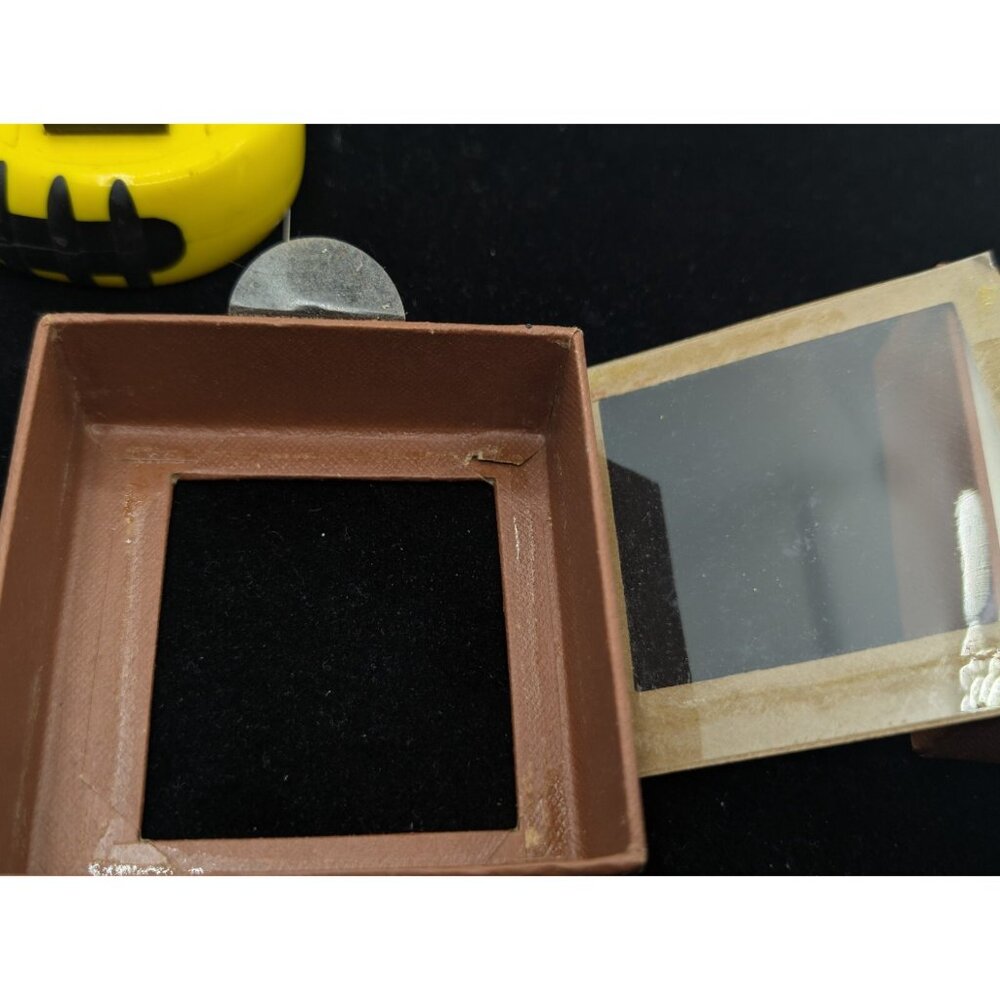 COACH Signature Circle Logo rhinestone Silver Necklace Open Damaged Box - Picture 7 of 12